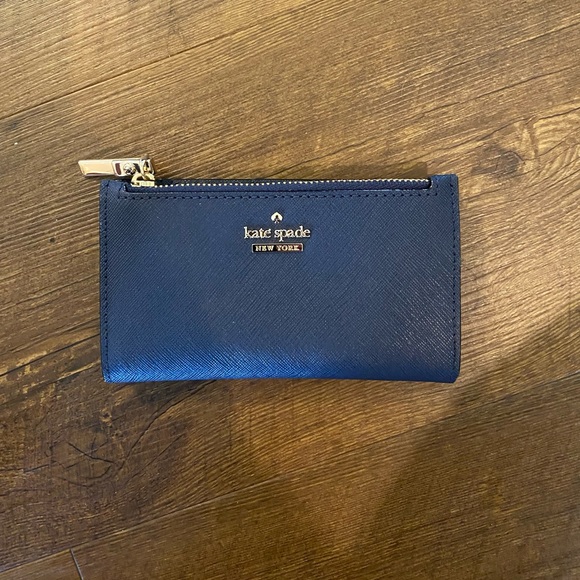 kate spade Handbags - Kate Spade Bifold Wallet